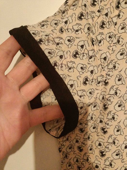 Bluzka PROMOD kwiaty L XL 40 42