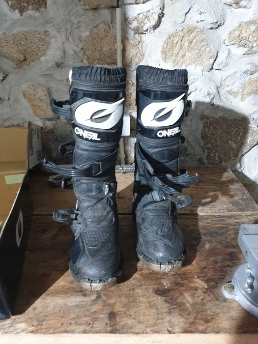 Equipamento de enduro