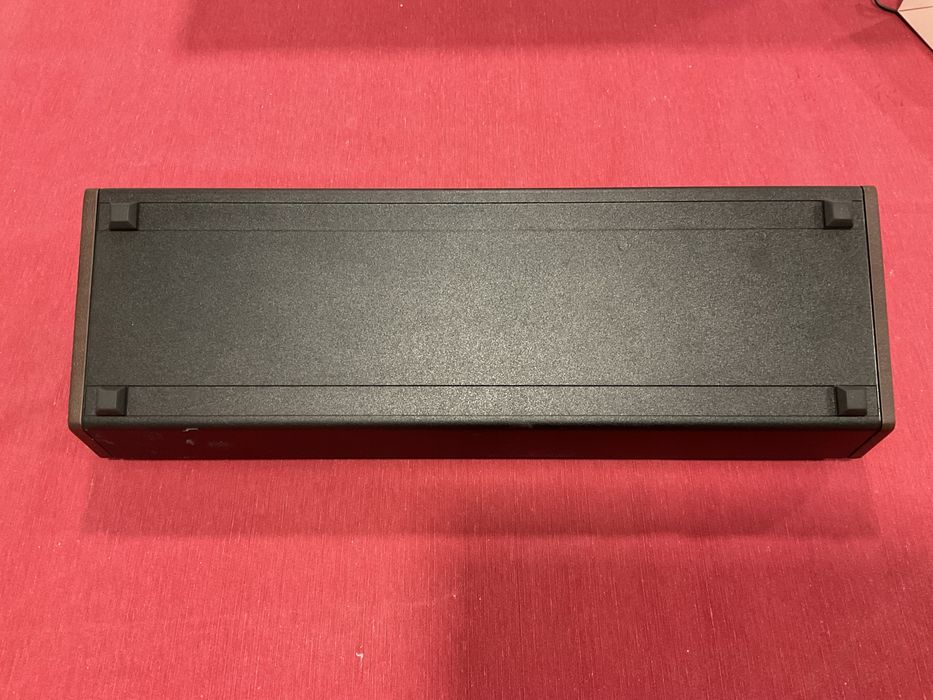 Behringer CAT: sintetizador analógico impecável (na caixa) - RESERVADO
