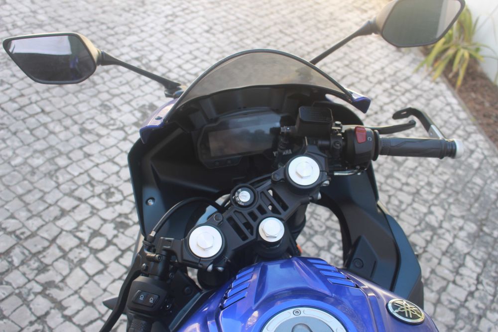 Yamaha YZFR 125 / Modelo 2023