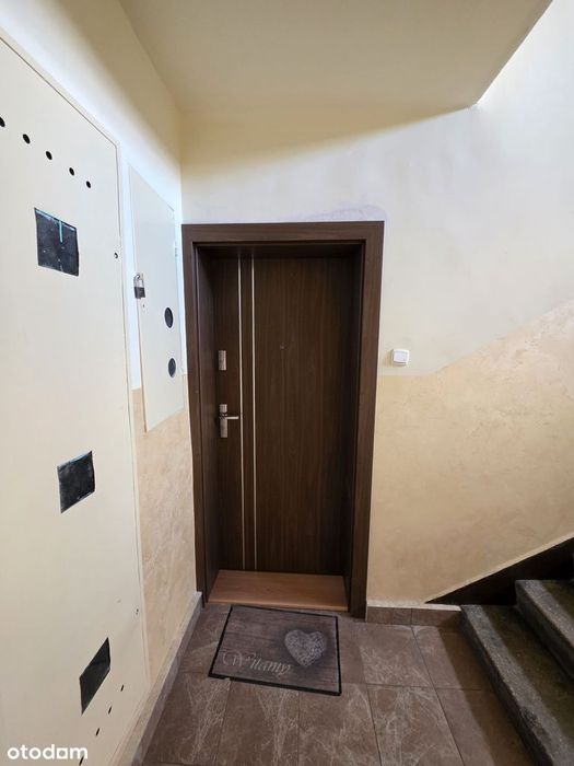 3-pokojowe mieszkanie z balkonem i piwnicą w Przemyślu