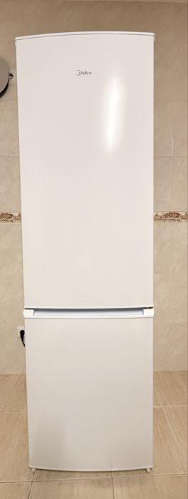 Vendo Frigorífico Combinado Midea