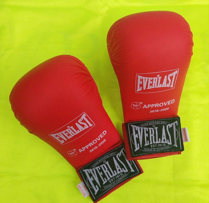 Накладки (рукавички) для карате EVERLAST XL