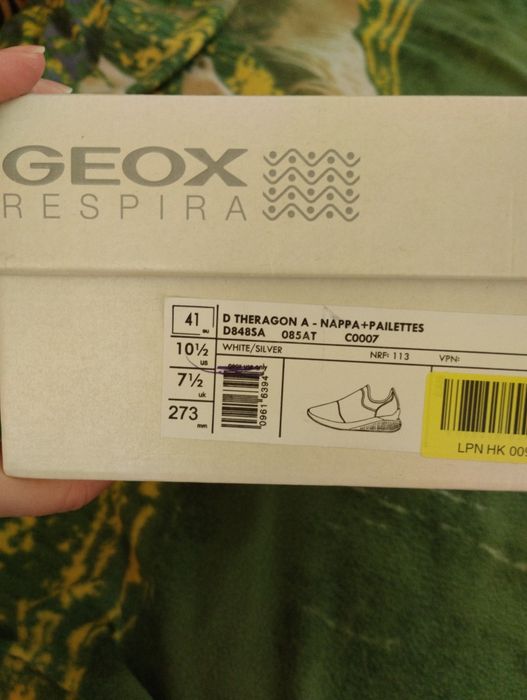 Жіночі кросівки geox