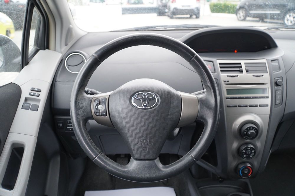 Toyota Yaris 1.0 VVT-I