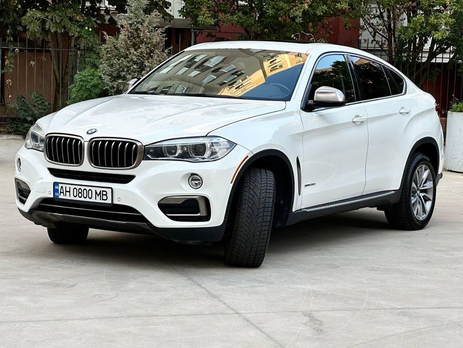 BMW X6 F16 2015 3.5бензин