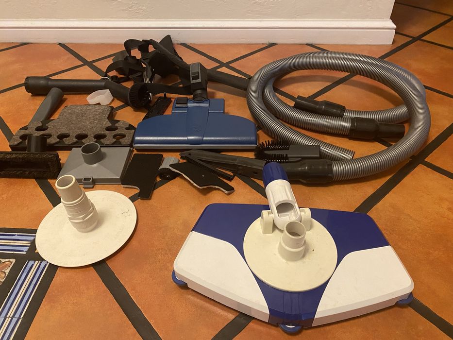 Вертикальный  пылесос. Valzer Hepa Lindhaus