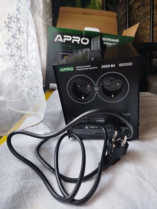 Стабілізатор напруги релейний APRO AVR-2000