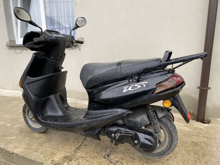 Скутер. Yamaha Zest 80. Мопед.
