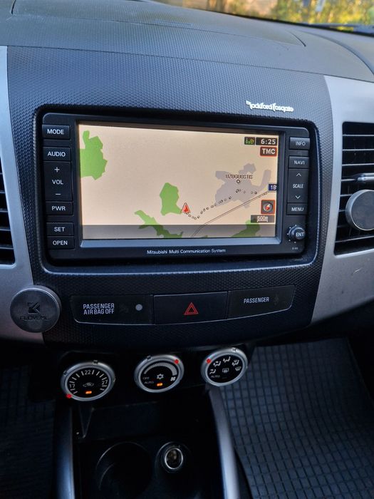 Mitsubishi outlander
