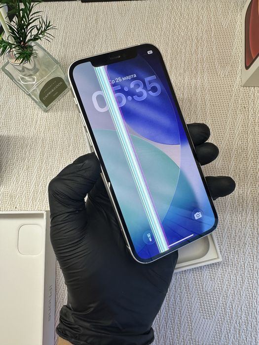 Продам телефон айфон - IPhone 12 128GB White Полоси !