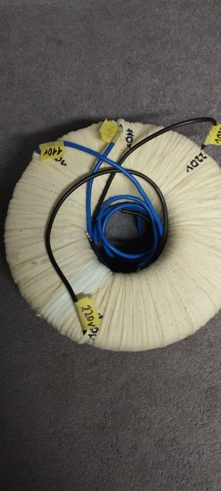 Трансформатор тороидальный 220/110 1000Вт