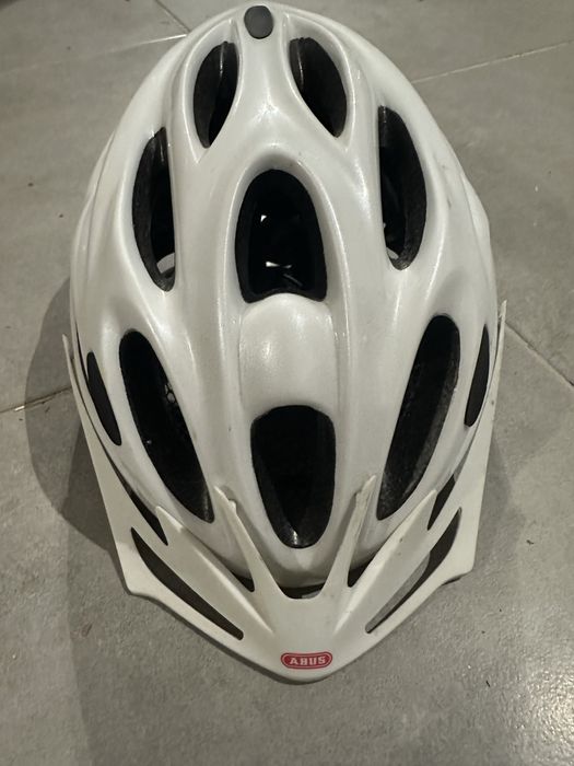 Capacete BTT Abus tamanho M (Novo)