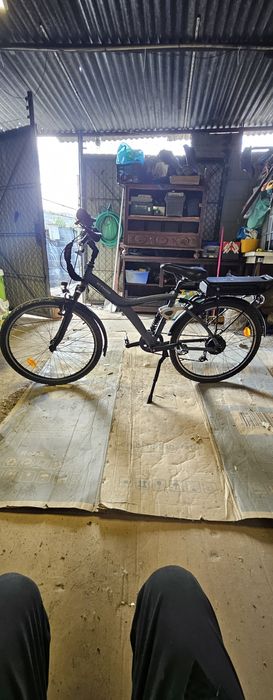 Bicicleta elétrica btwin