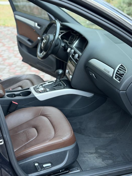 Продам Audi a4b8