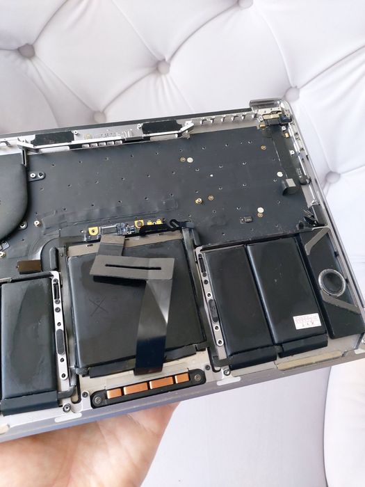 Клавіатура, топ кейс Mackbook Pro A1706,