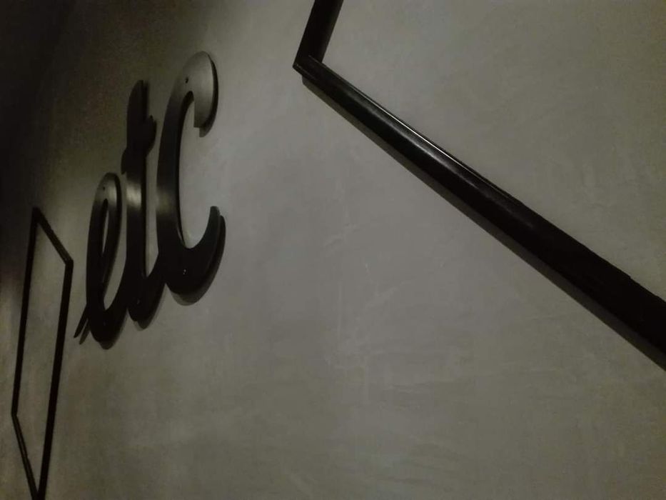 Placas decorativas antigas letras etc
