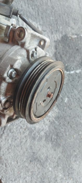 Kompresor klimatyzacji NRF bmw e60 e61 525d 530d przedlift