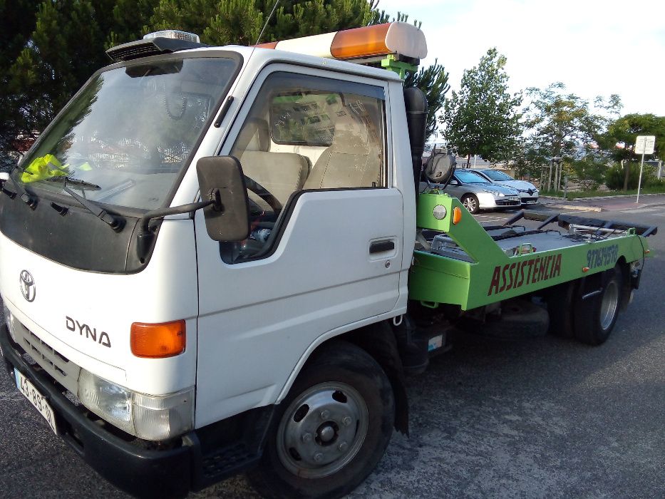 Serviços de Pronto Socorro Reboques de viaturas