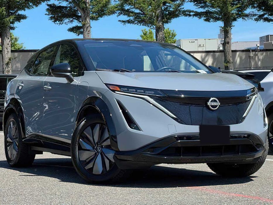 Nissan Ariya      2024