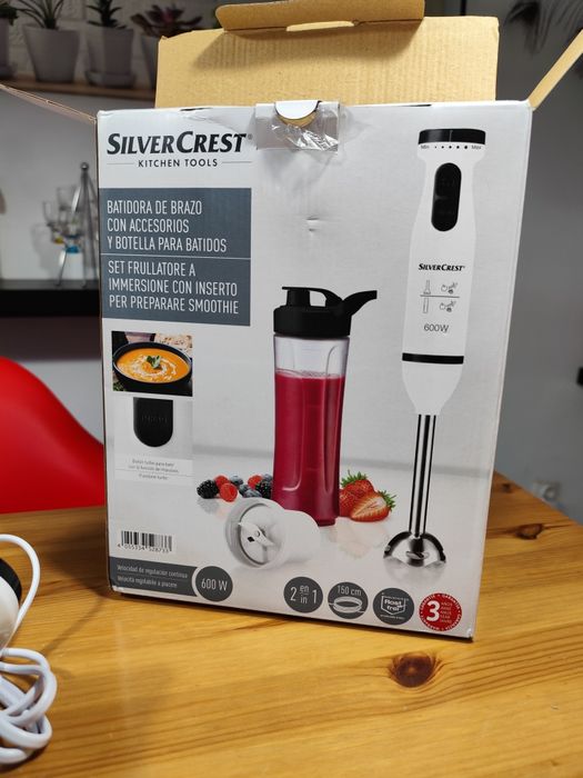 Kit liquidificador com varinha novo ler anúncio