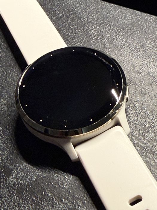 Garmin Venu 3S soft Gold stainless Steel