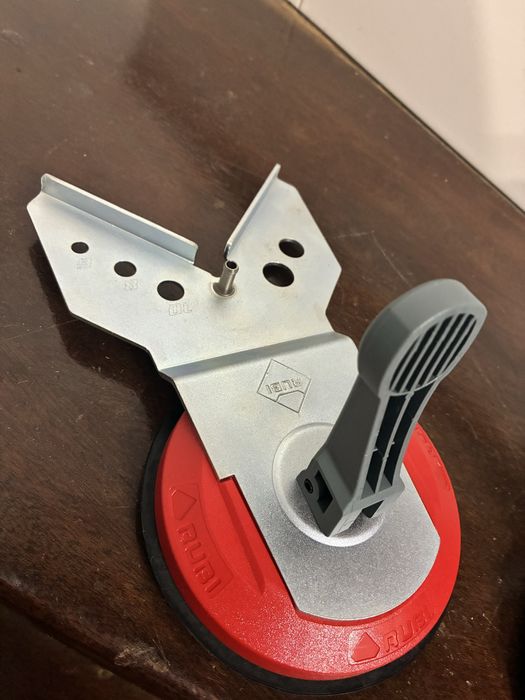Ventosas RUBI novas a estrear guia multidrill ate 120mm e uma normal