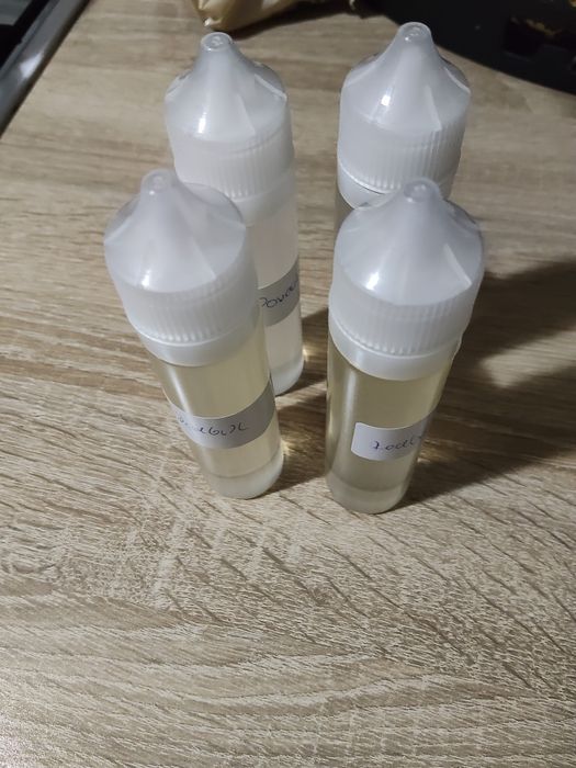 Butelki 60ml na olejki