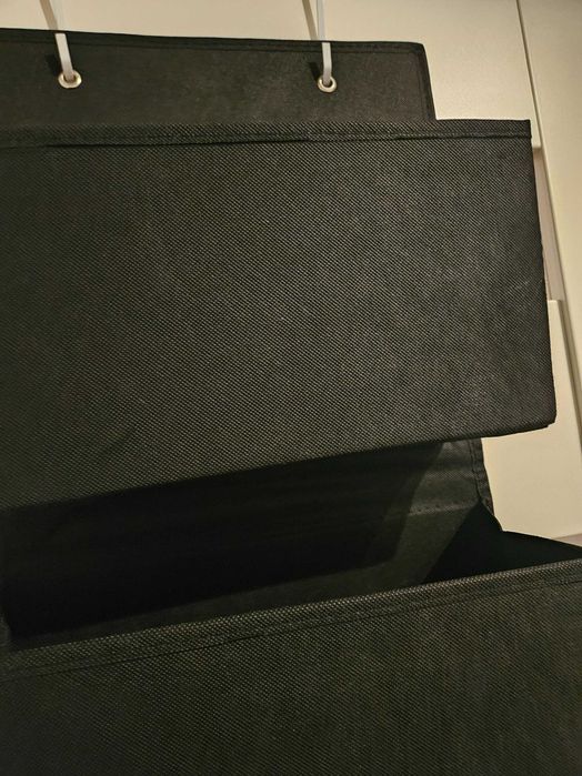 Wiszący organizer do powieszenia z 4 kieszeniami na drzwi czarny