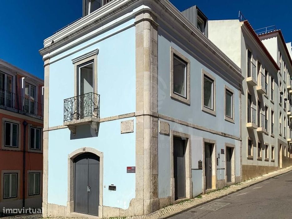 T1 com estacionamento, construção nova (2016) e vista para o Castelo d — Arroios, Lisboa