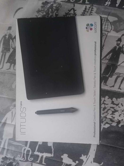 Wacom Intuos Pro | Mesa Gráfica Profissional | Como Nova