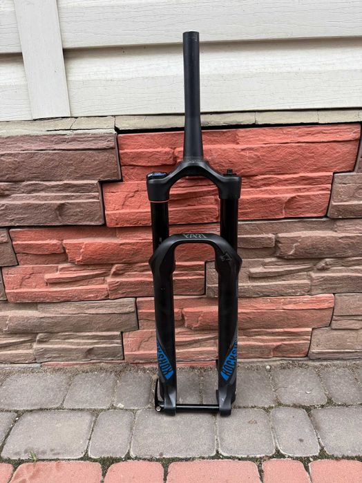 Rock Shox Yari 120mm 29 15x100 (Шток 21.4см)