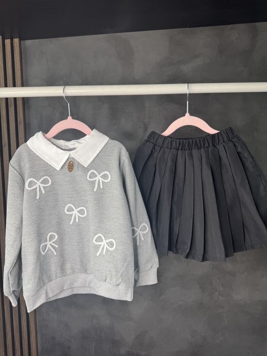 Nowy komplet bluza i spódniczka 116