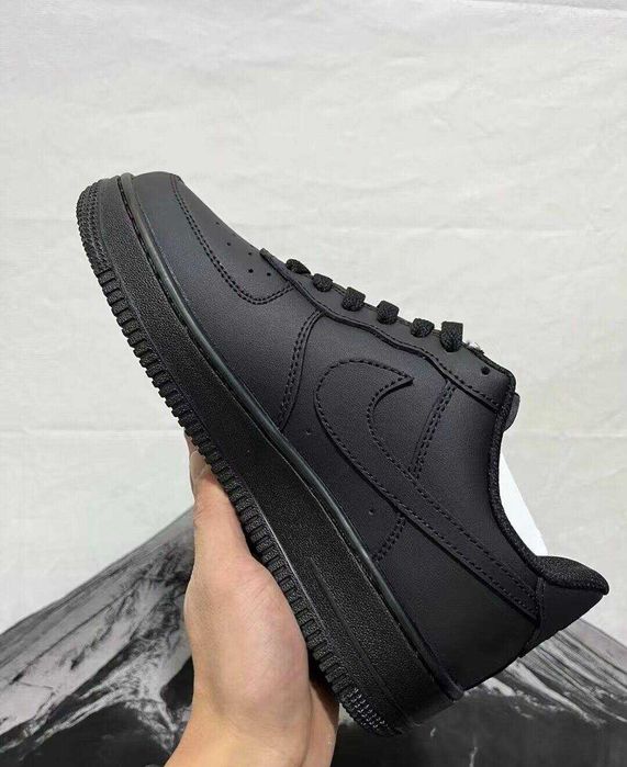 Nike Air Force 1 Low Czarny  37.5