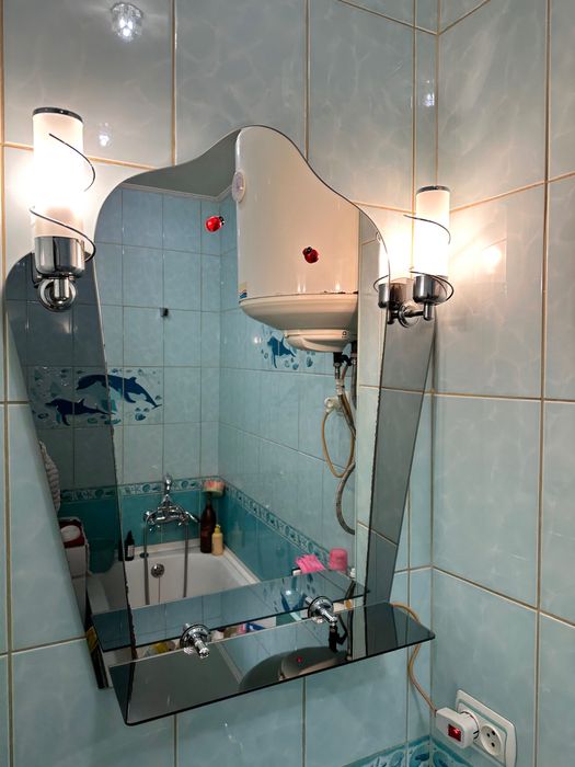 Дзеркало у ванну