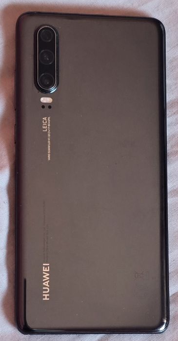 Telemóvel Huawei P30