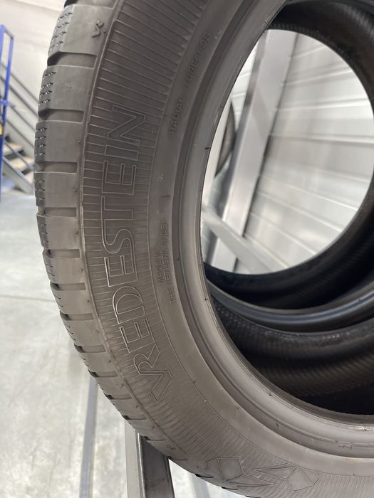 Все сезоні шини 225/55r17 Vredestein. Ціна 2500грн/шт.