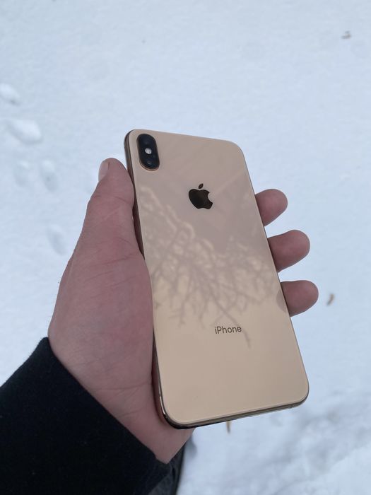 Продам Iphone XS Max