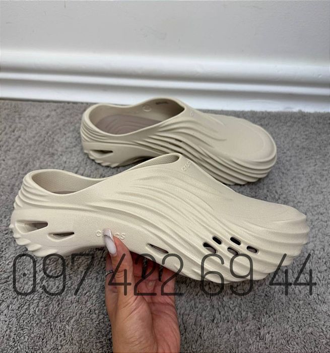 Echo Wave Clog Crocs унісекс Стильна новинка Crocs Crocs