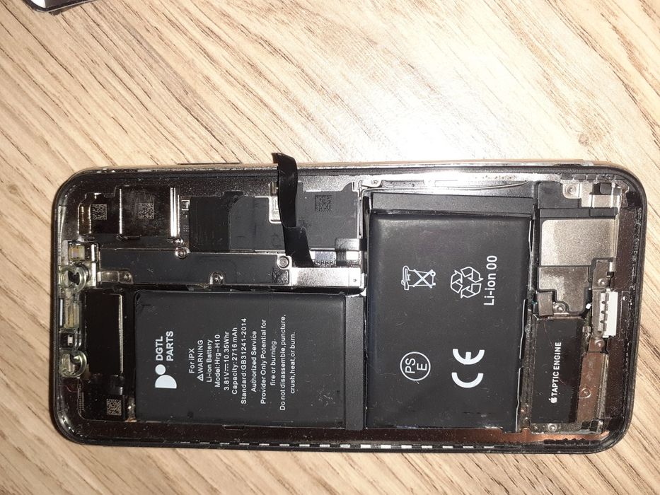 iPhone X на запчастини