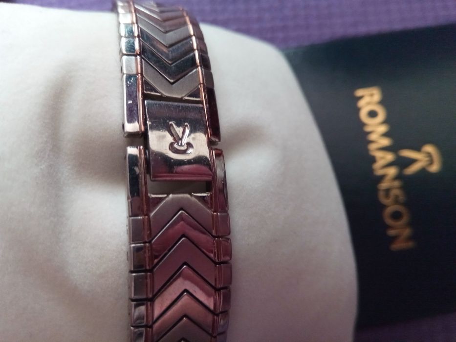 Наручные часы Romanson женские