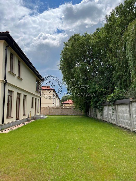 Дом по адресу ул. Васильковская (площадь 220 м²) - Atlanta.ua - фото 2