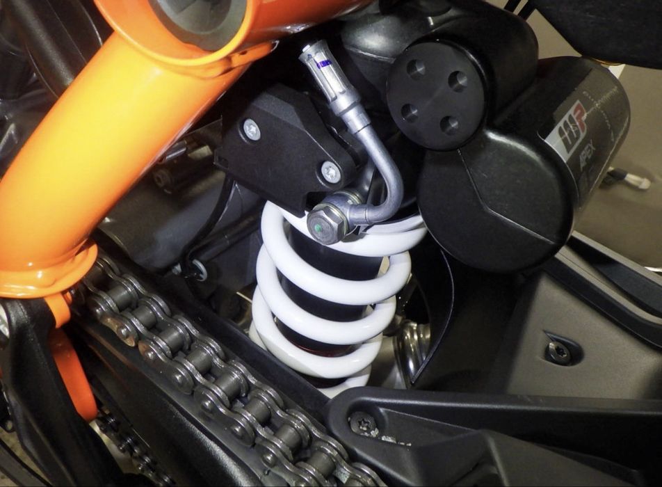 KTM 1290 Super Duke 2023 рік 2 км пробіг