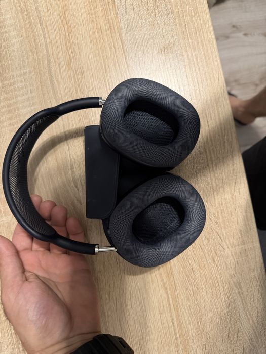 Air pods  Max  Usb -C