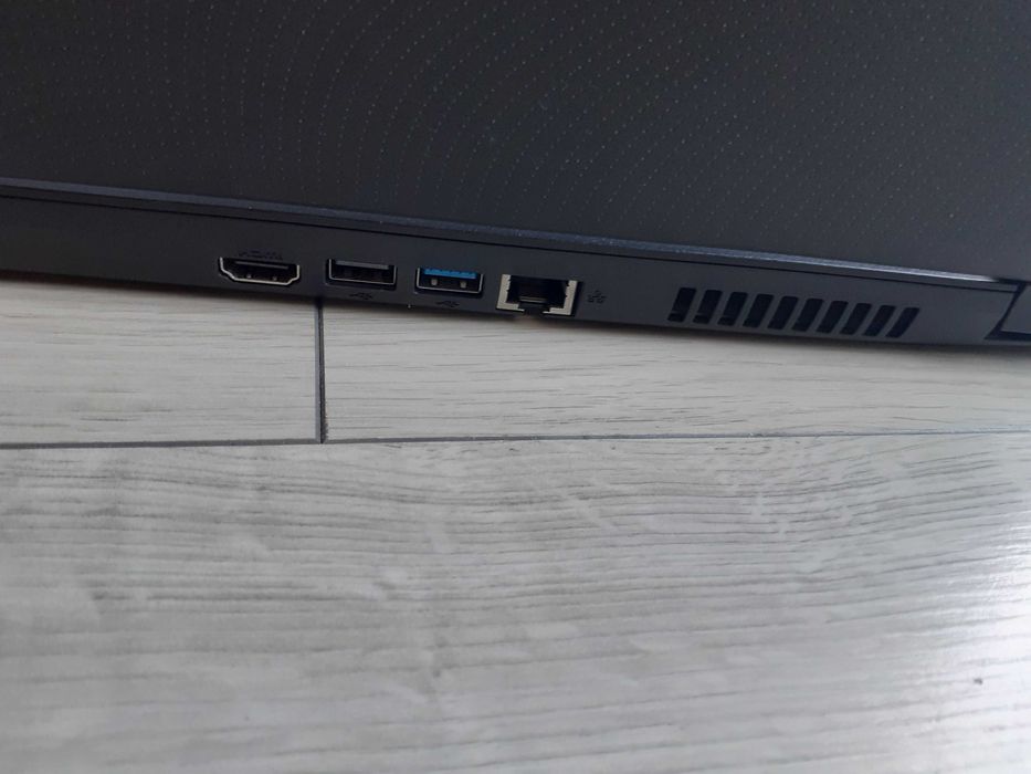 Laptop Acer Aspire ES 15- stan bardzo dobry.