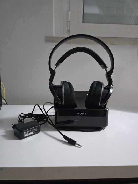 Fones sem fios Sony / Auscultadores MDR-RF811RK
