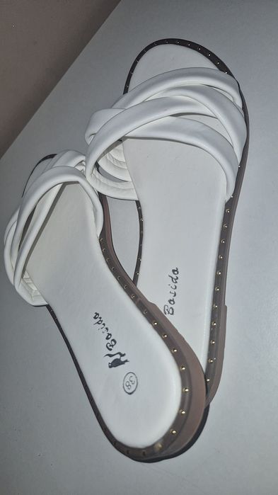 Nowe białe klapki damskie ślub i wesele