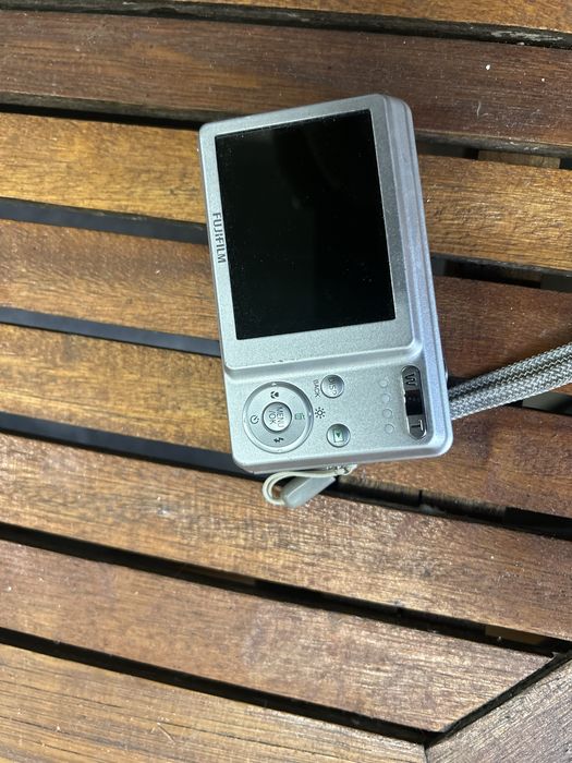Fujifilm Finepix J10 aparat
