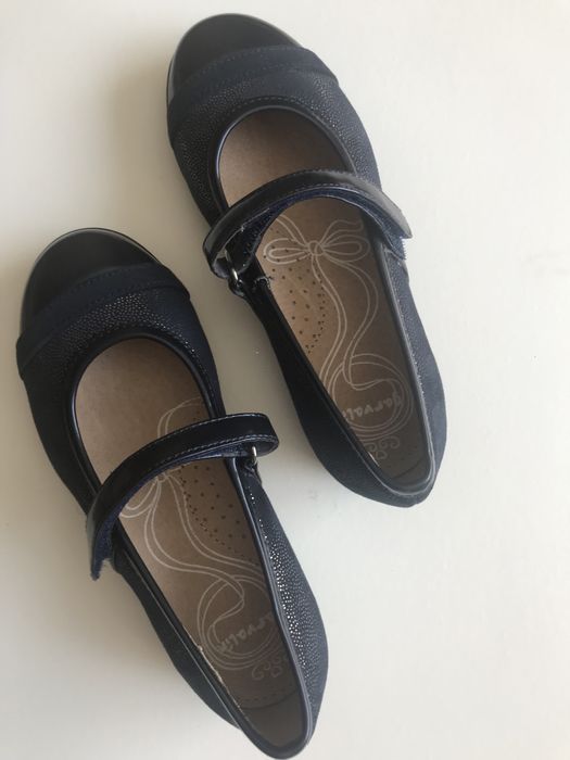 Туфельки на девочку Garvalin