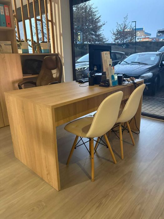 4 White Chairs64585806959362121